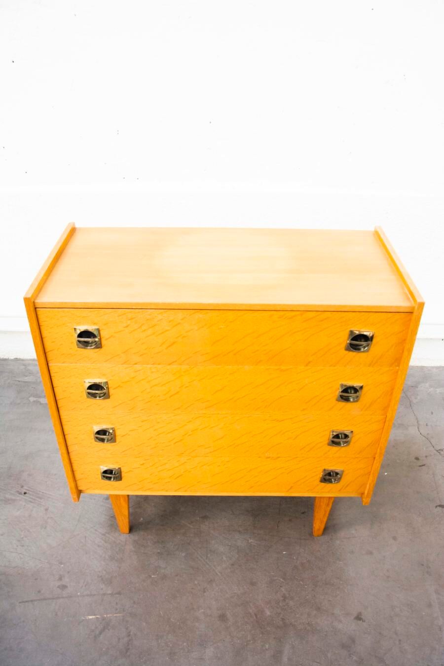 Vintage chest of drawers
