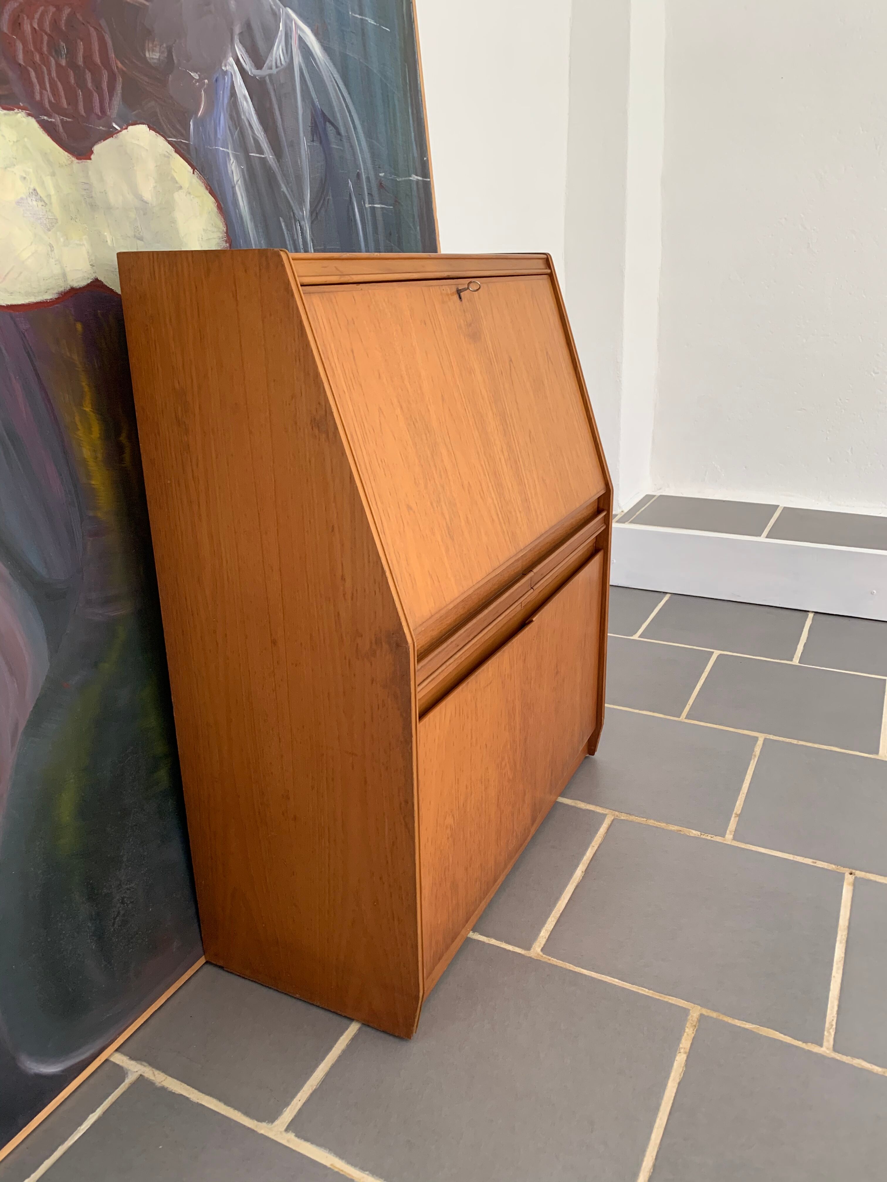 Vintage scriban office 60s