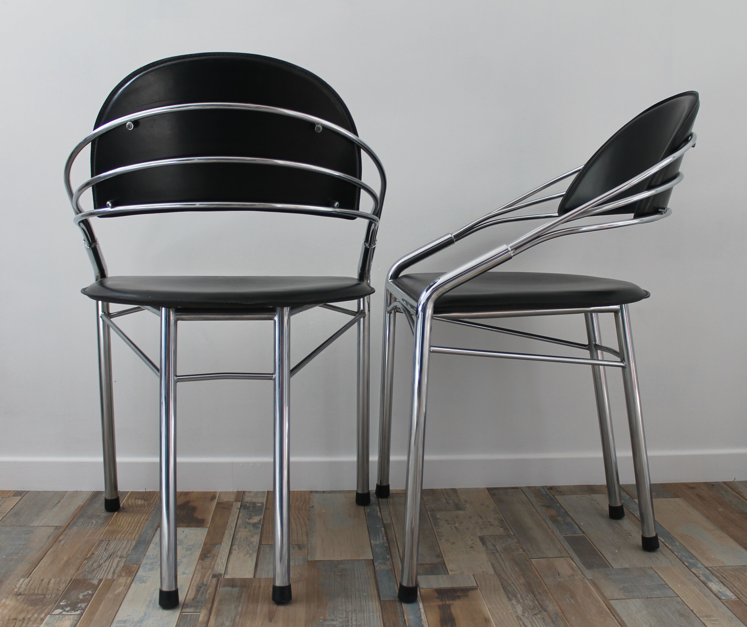 Set of 2 chairs Italian design, 1970