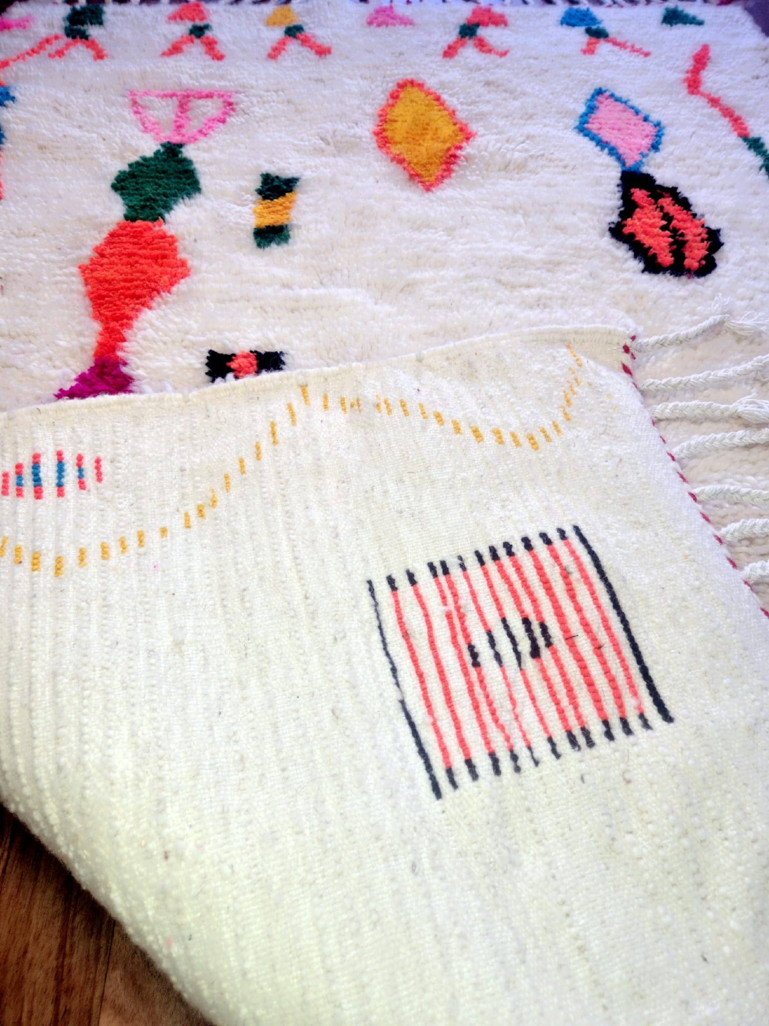 Magnificent & Authentic Azilal Berber rug in wool – Unique piece