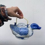 Chinese blue duck teapot