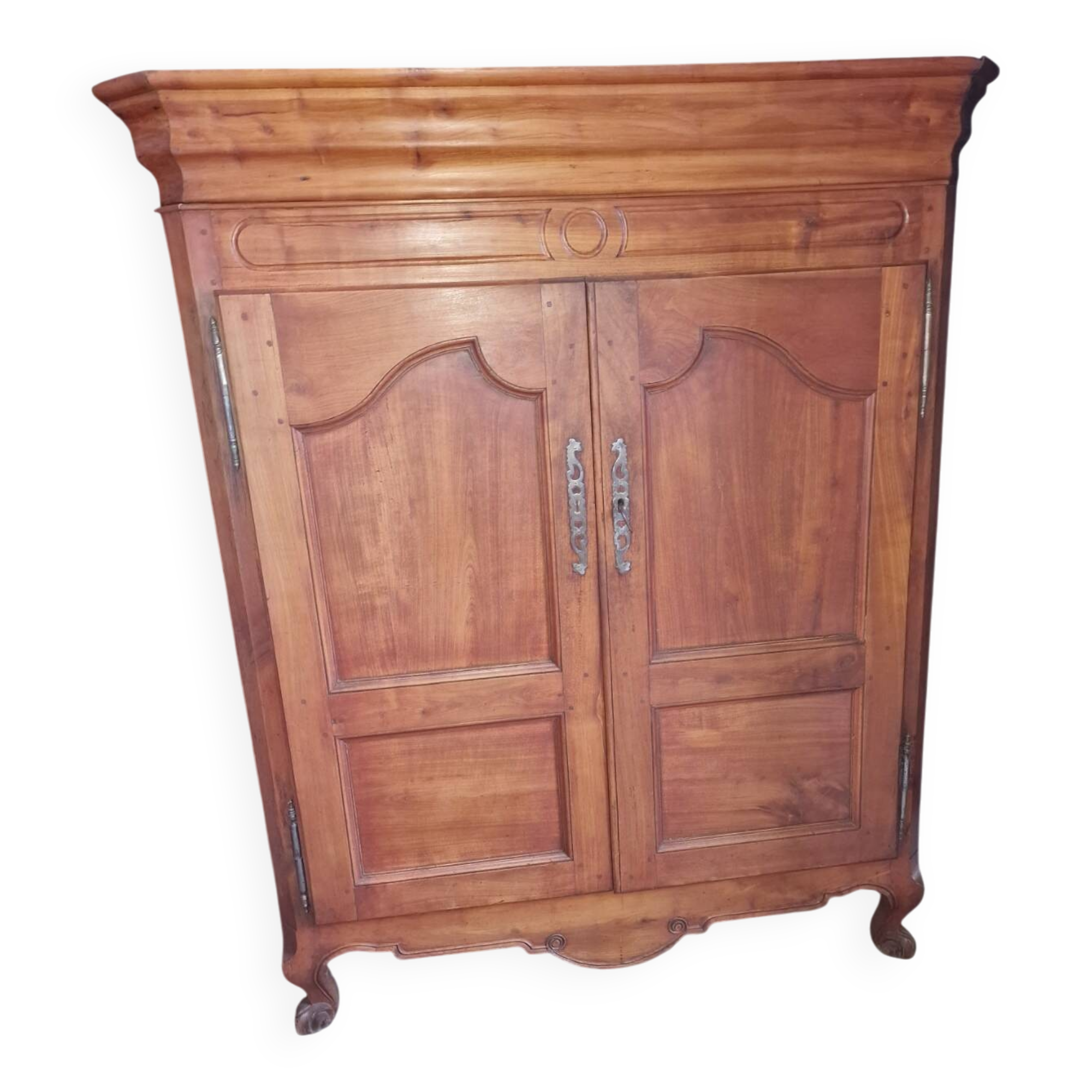 Cherrywood bassette with caramel patina