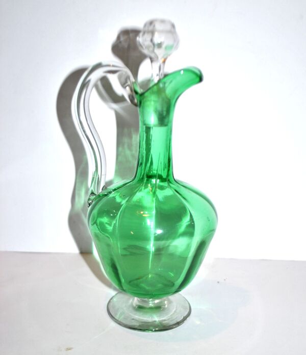 Carafe canette en cristal à côtes vénitiennes couleur vert – pichet à vin ancien