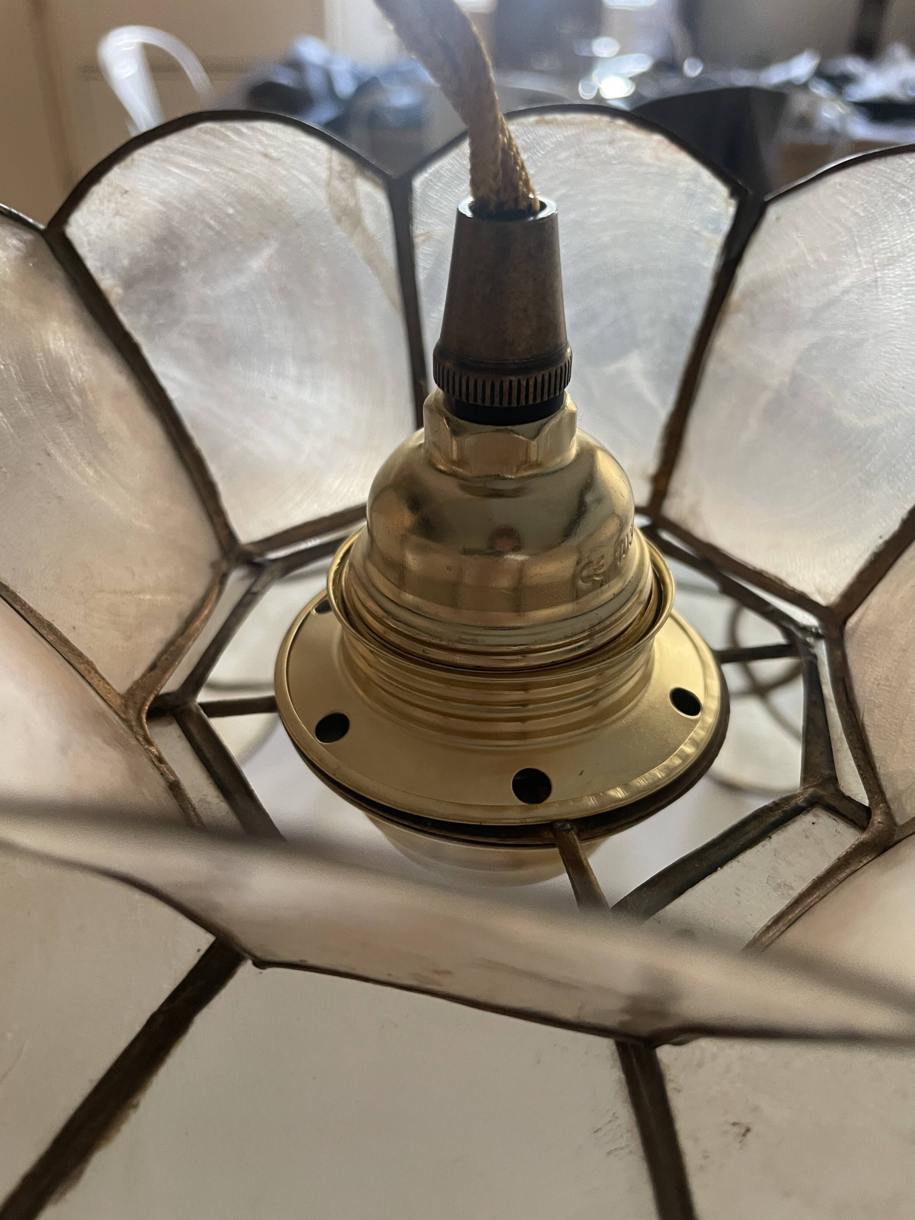 Large pendant lamp with mother-of-pearl and brass shade