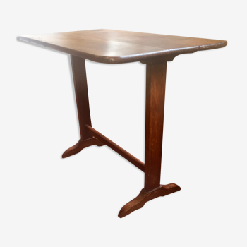 Bistro table