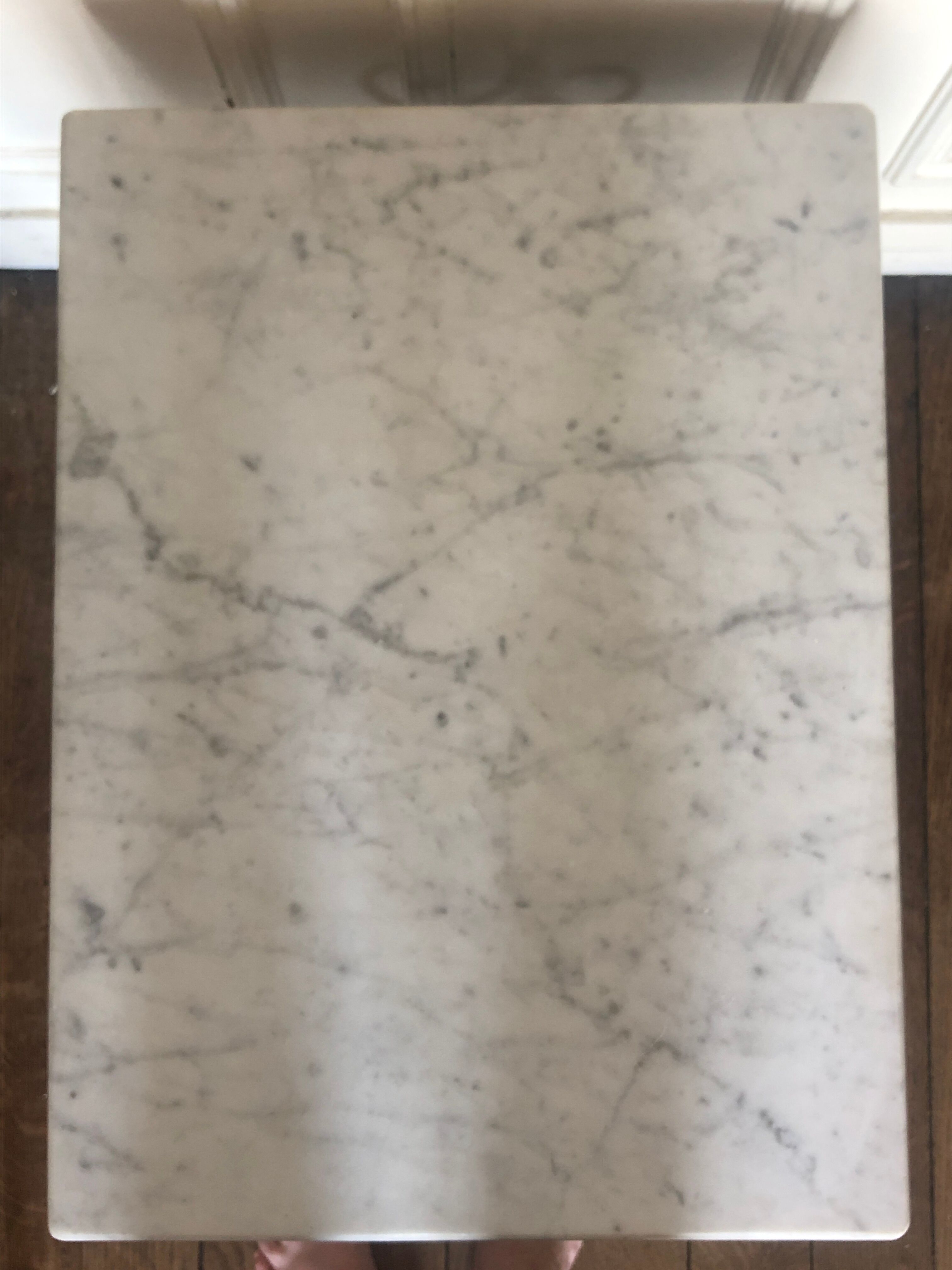 Table low white marble