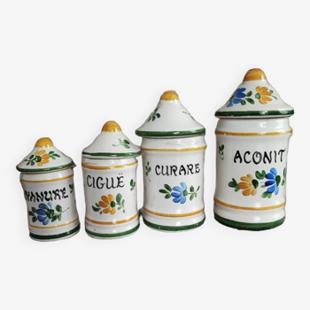 Series of pharmacy/apothecary pots