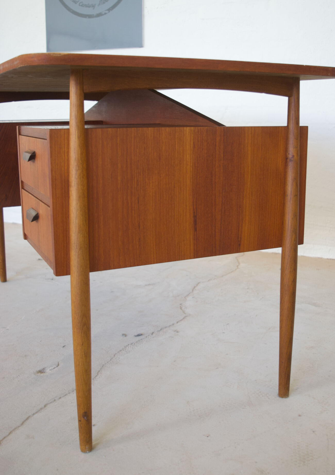 Teak desk by gunner nielsen for tibergaard, 1960