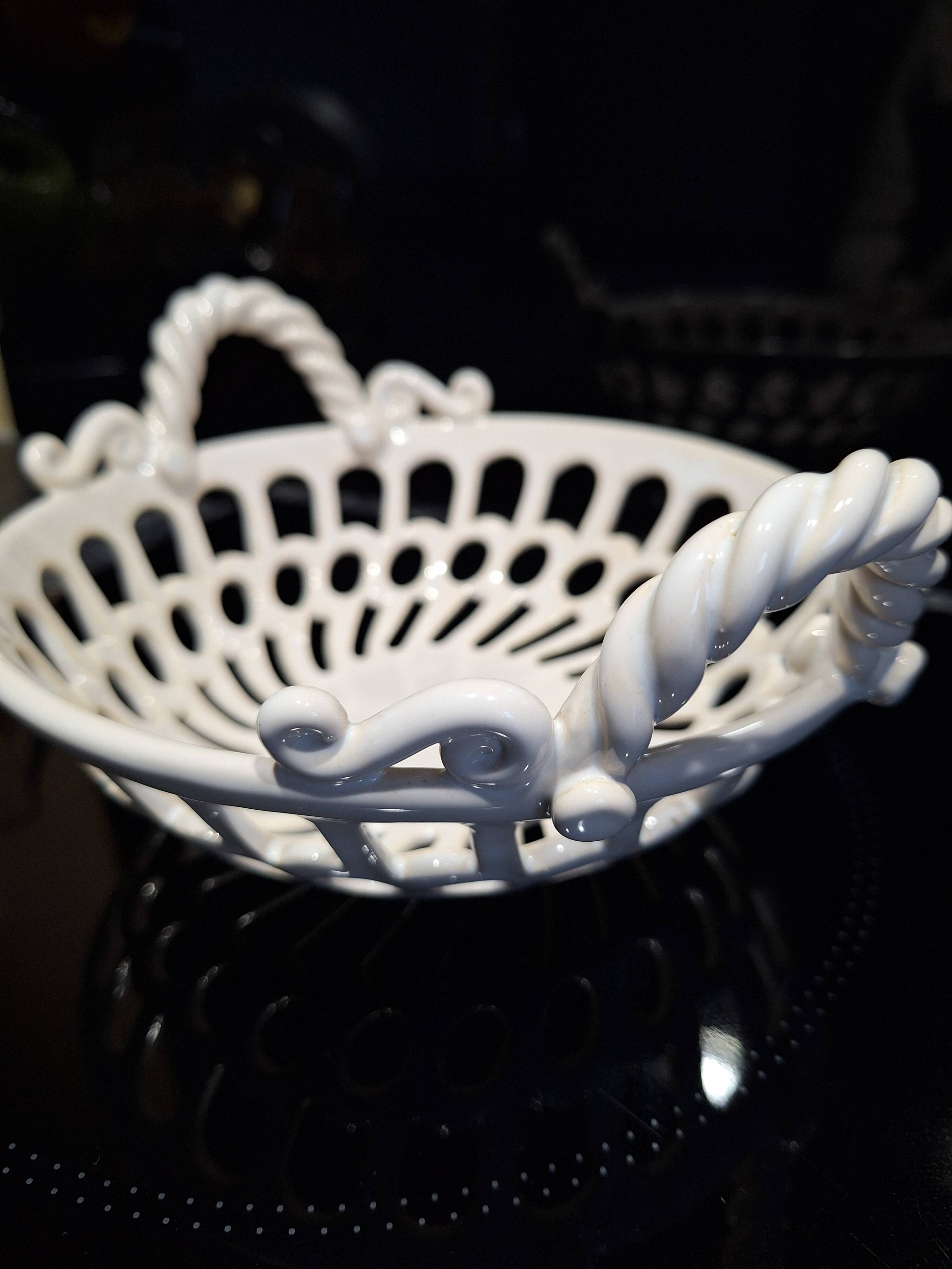 Basket St Maurice Malicorne pottery