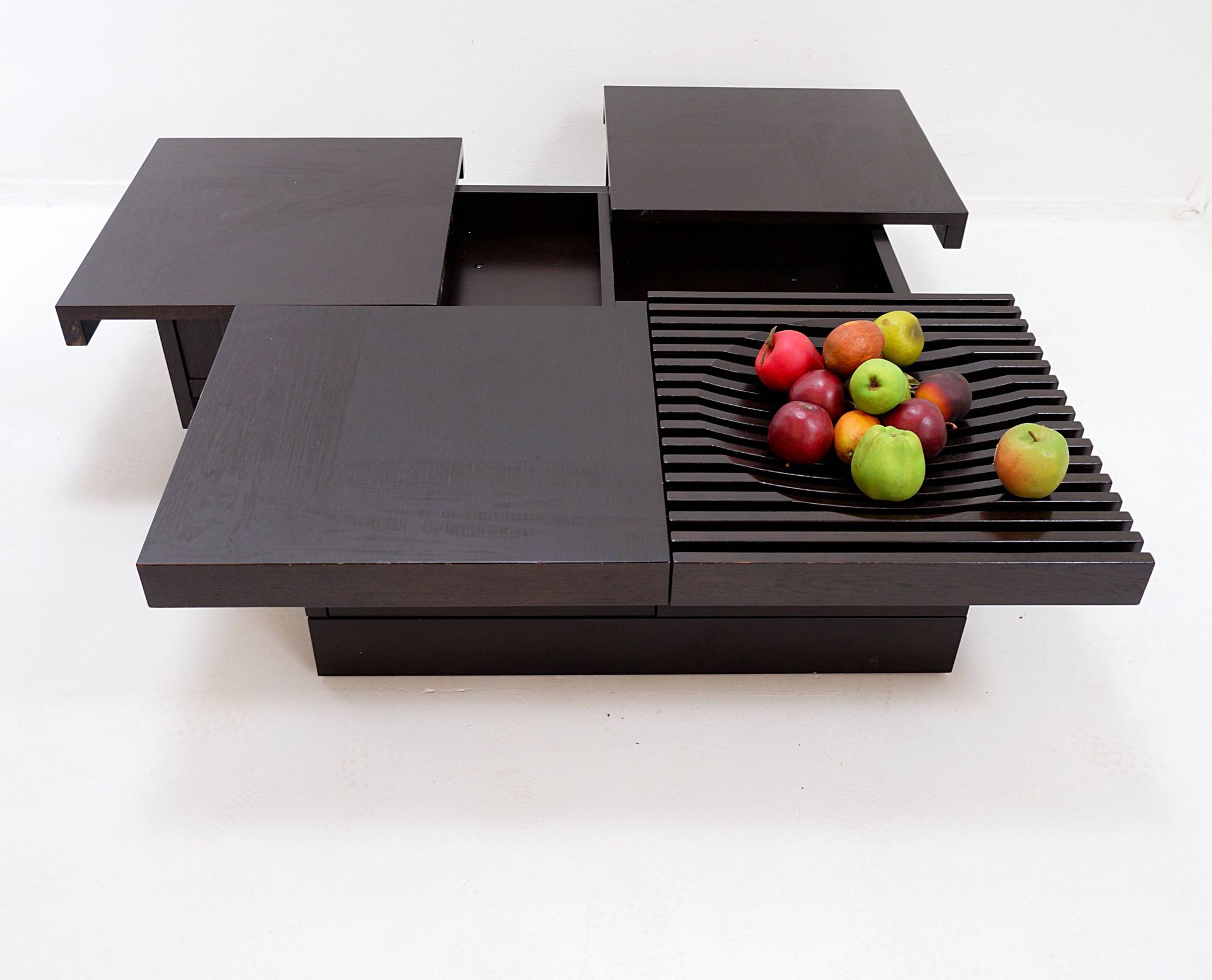 "Barringer" coffee table by Atilla Kuzu for Conde House
