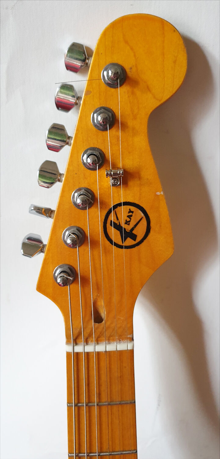 vintage guitar KAY Stratocaster cherryburst custom MIJ 1980s
