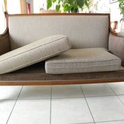 Two-seater canapé in Restoration / Louis-Philippe style – Reupholstered by an artisan.