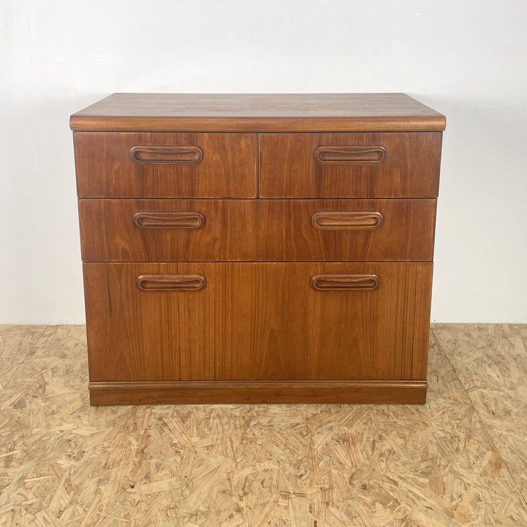 Coffre en teck style Mid-Century de Meredew