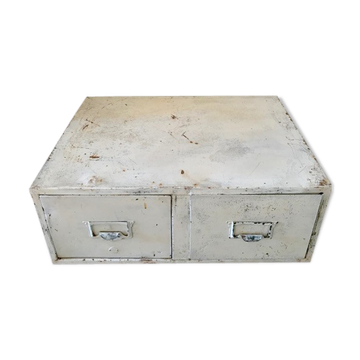 Industrial furniture with Roneo drawers