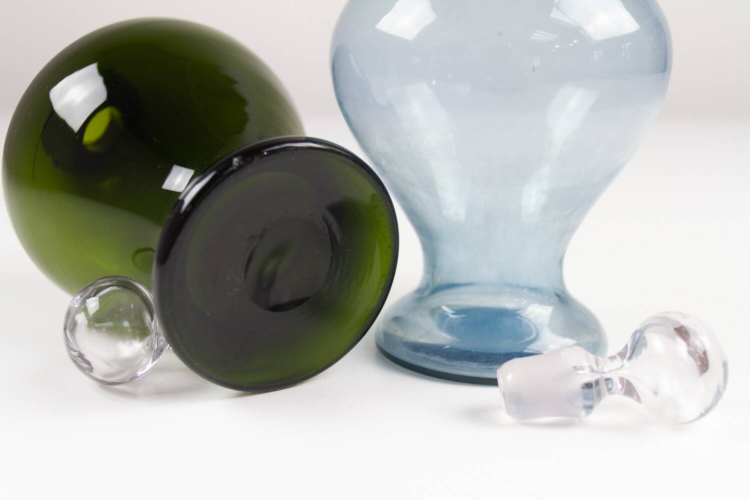 Danish Art Deco Blue and Green Glass Decanters, 1930s, Set of 2