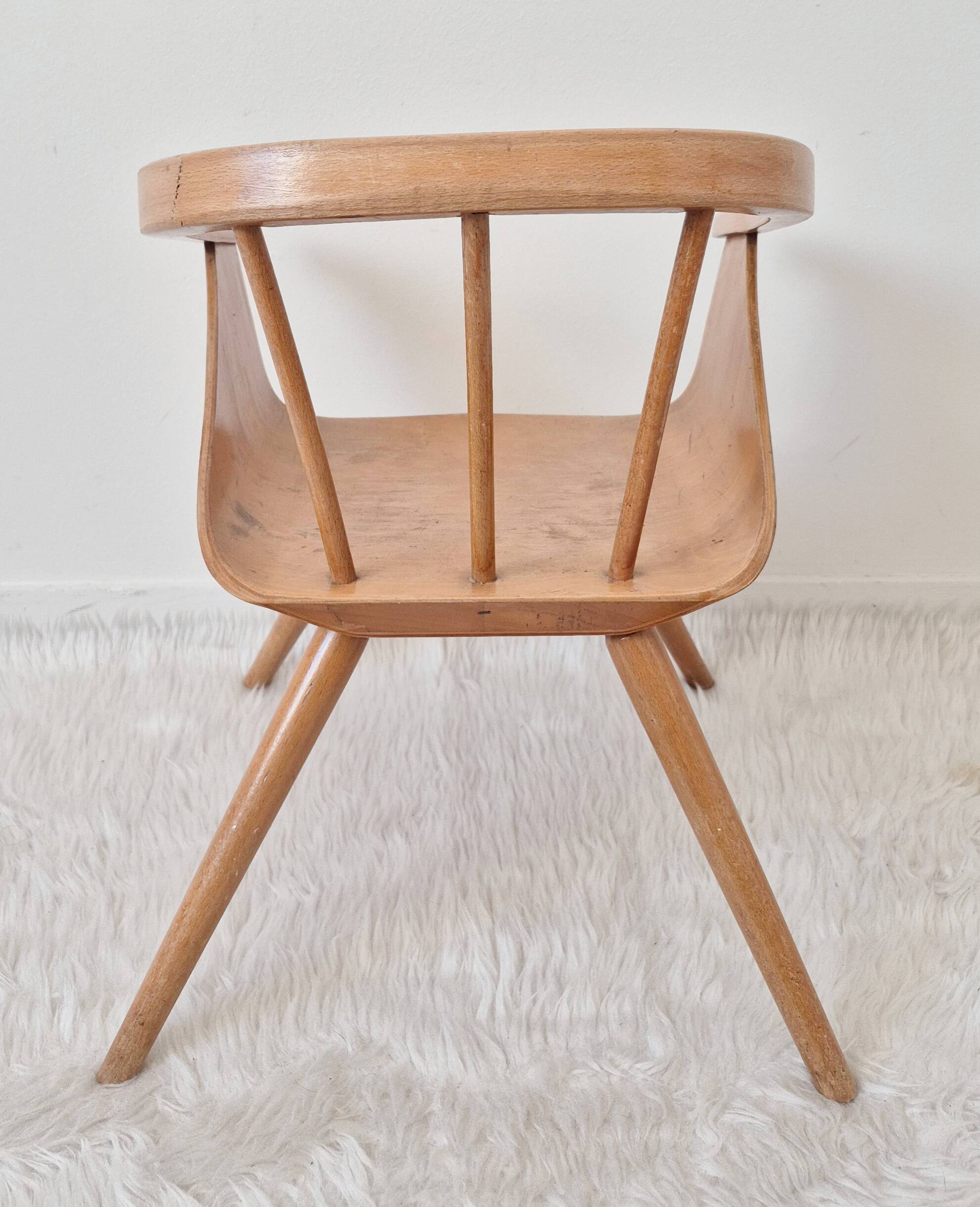 Fauteuil bois pour enfant Baumann, années 50