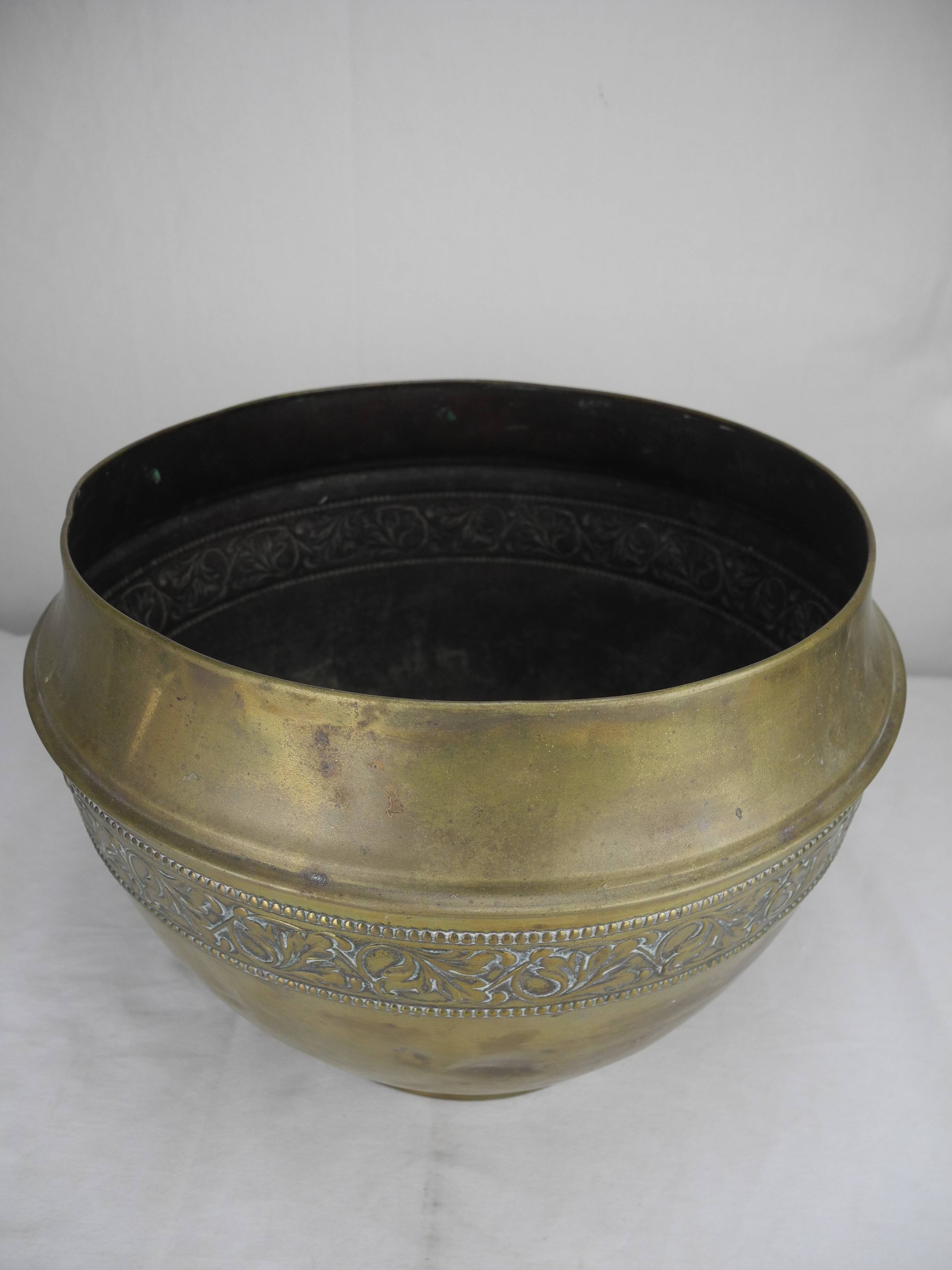 large old brass flower pot, gilded shabby decor, old brass flowers pot