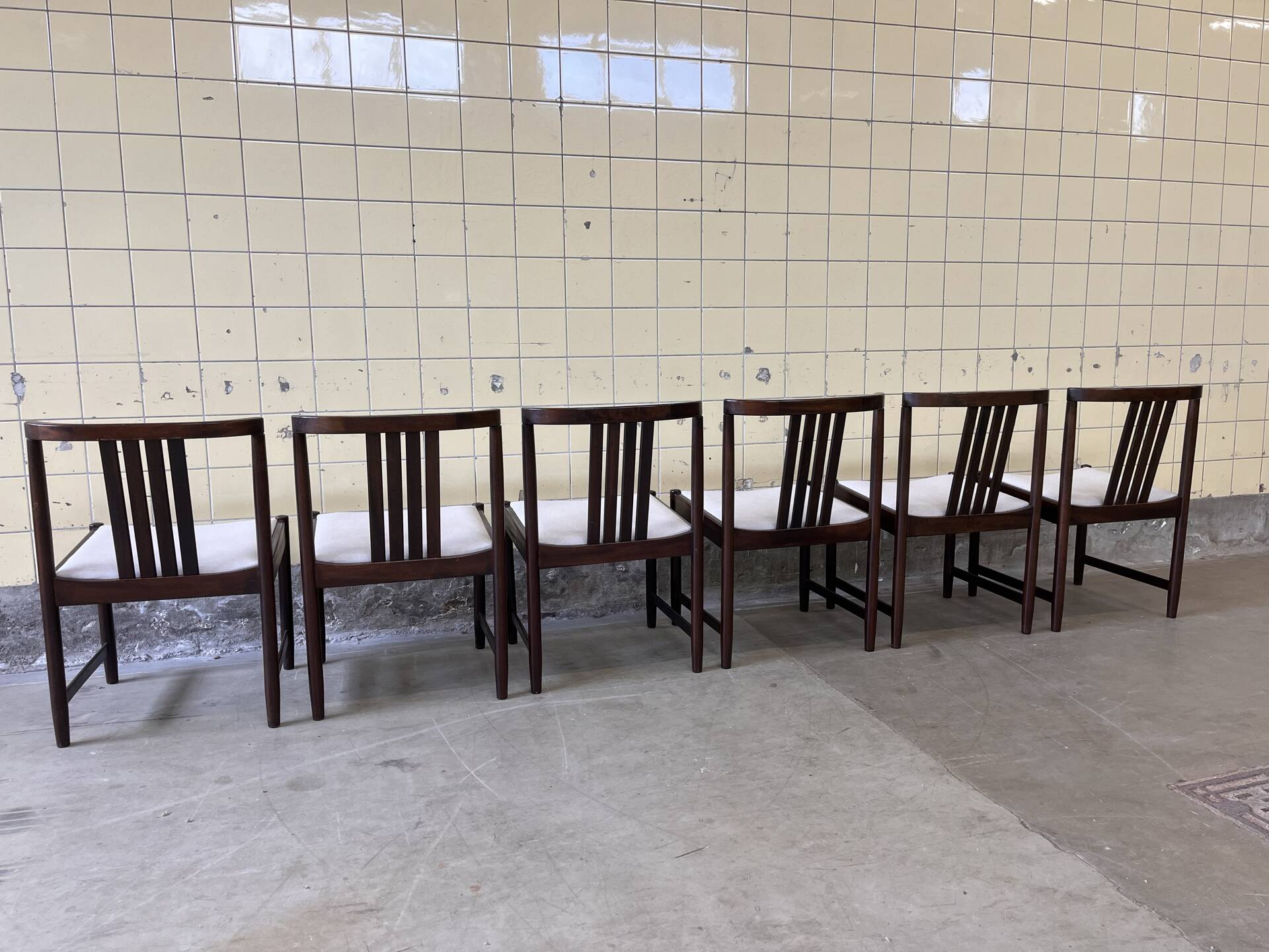 Set of six vintage Illum Wikkelsø dining chairs