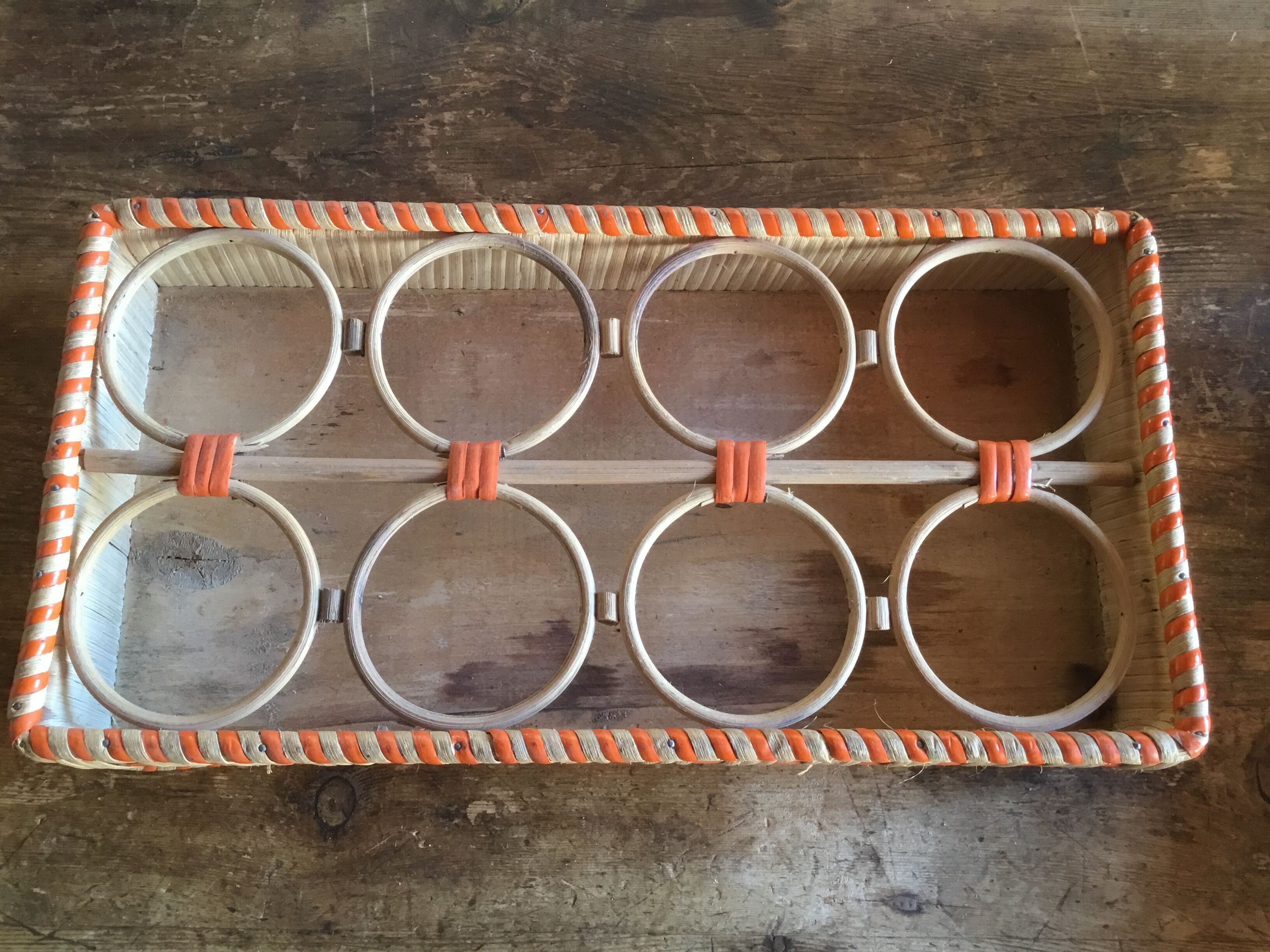 Vintage glasses holder