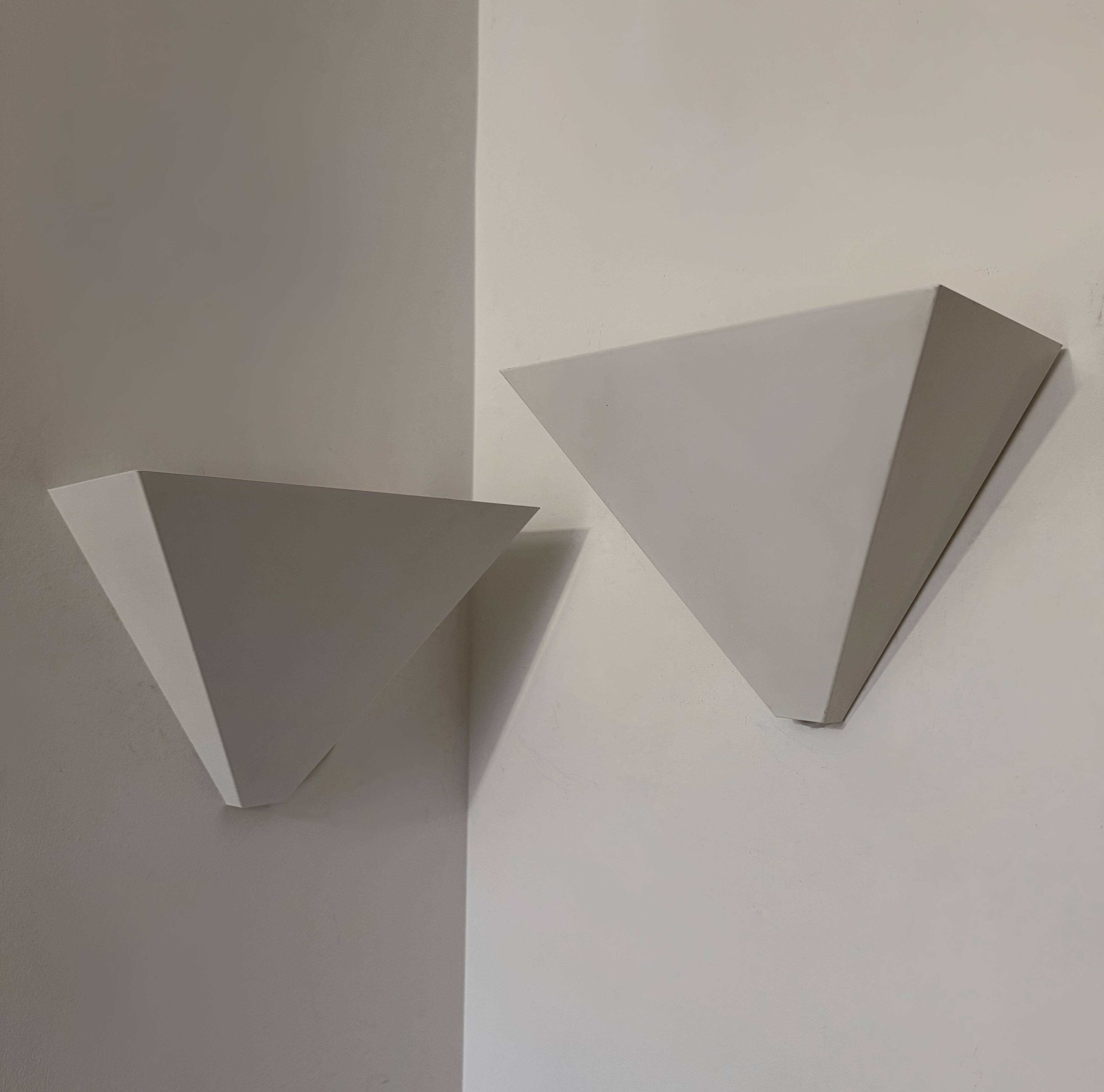 IKEA wall lights model V607 from the 1980s.
