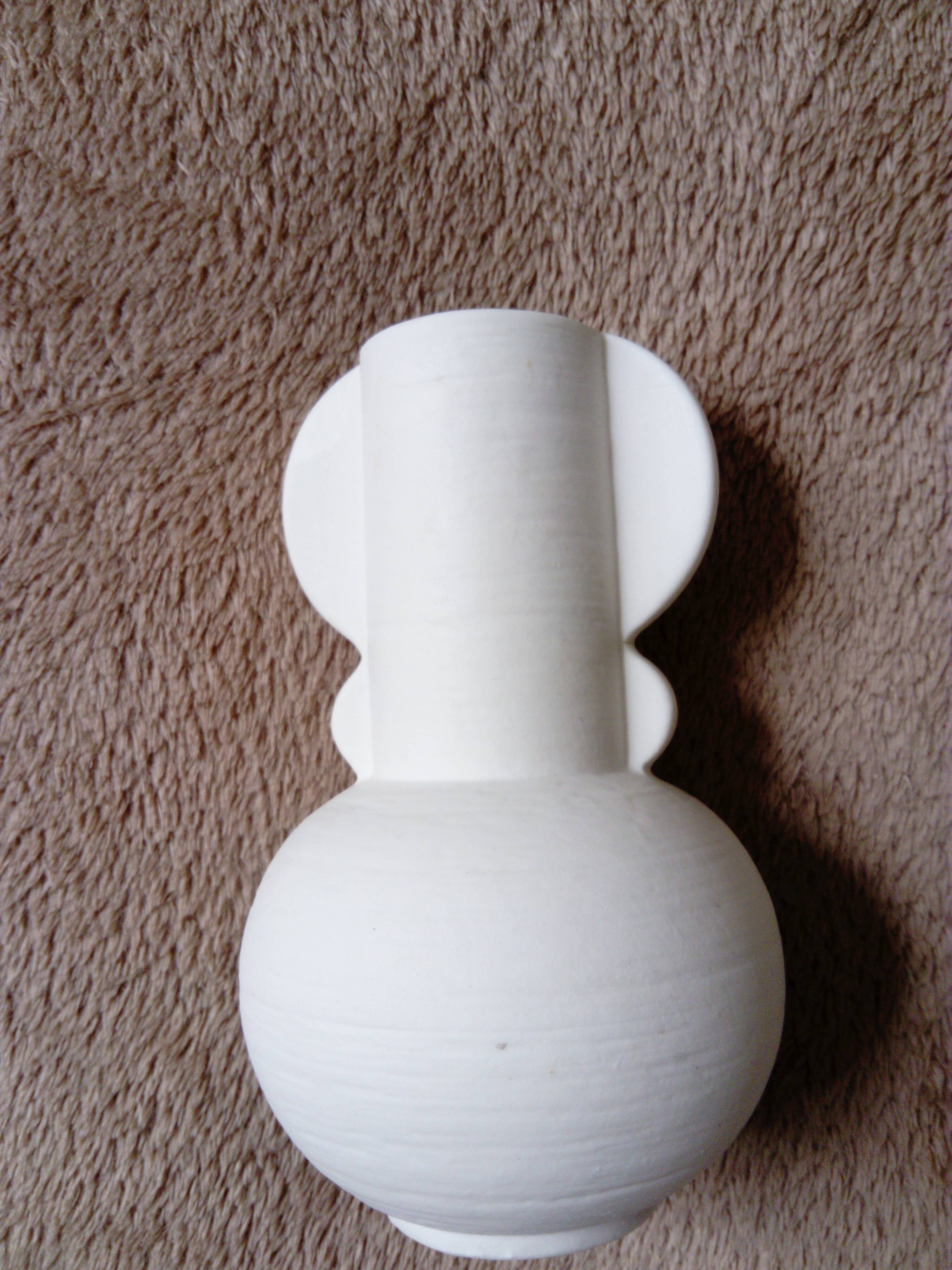 vase blanc design à double anses