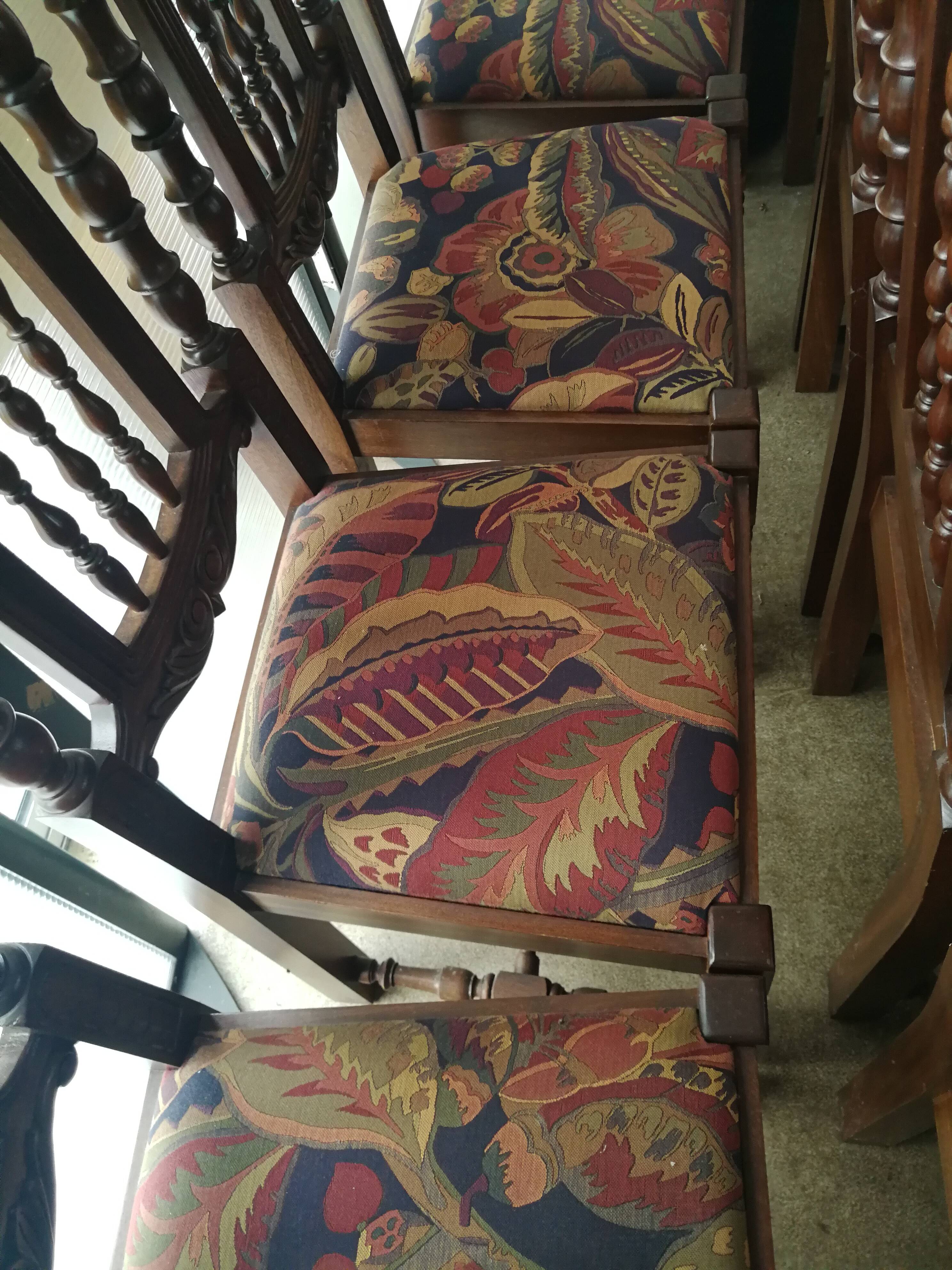 Set of 12 reception chairs