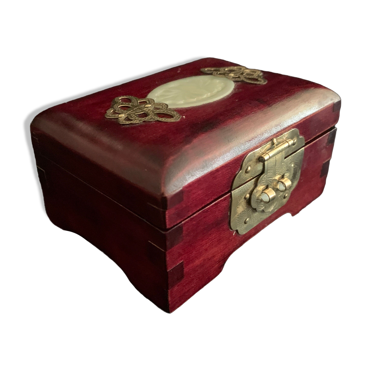 Jewel box, jade, brass, mahogany, china