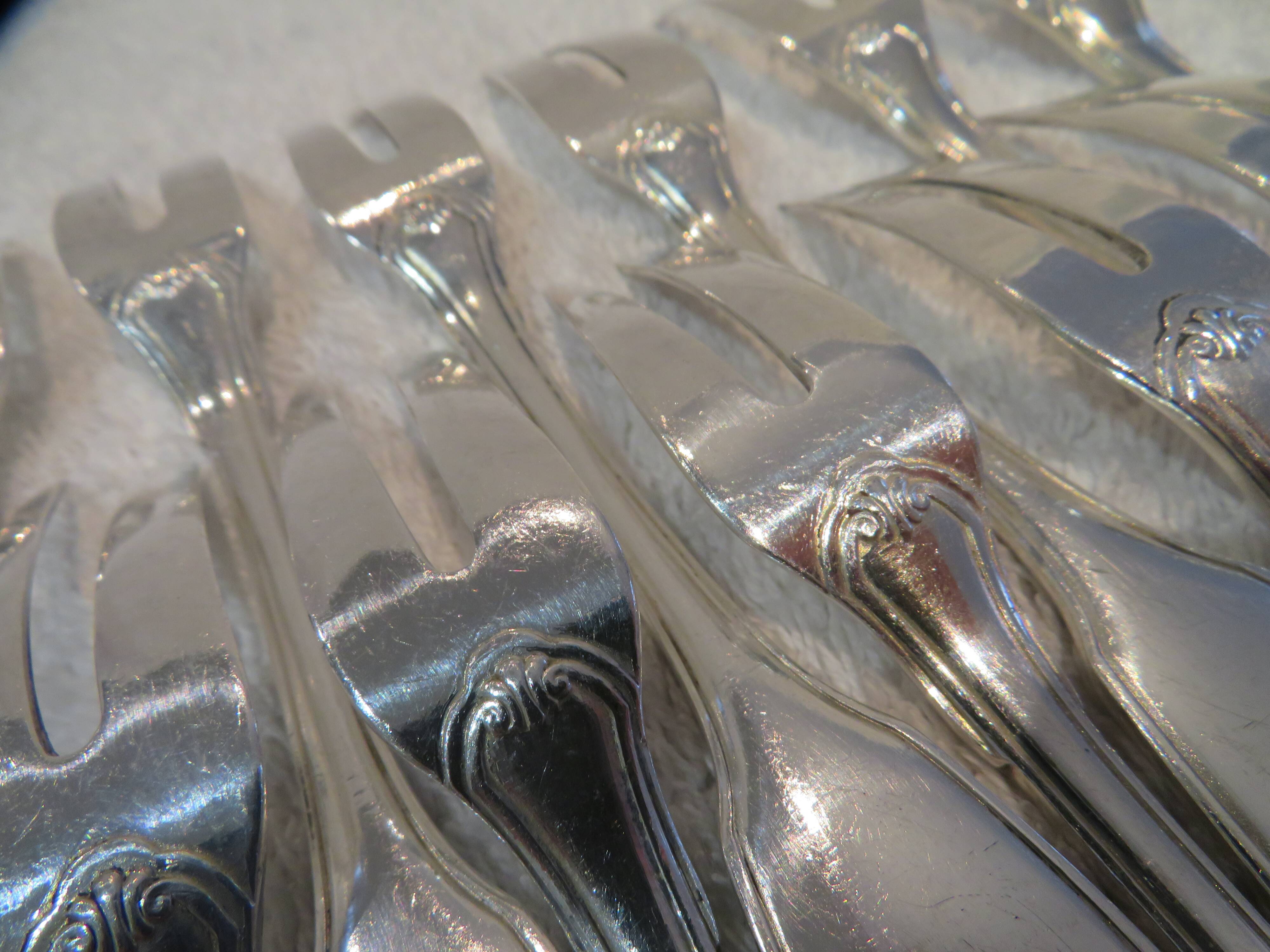 12 silver plated cake forks, Christofle Vendome, 2 prongs