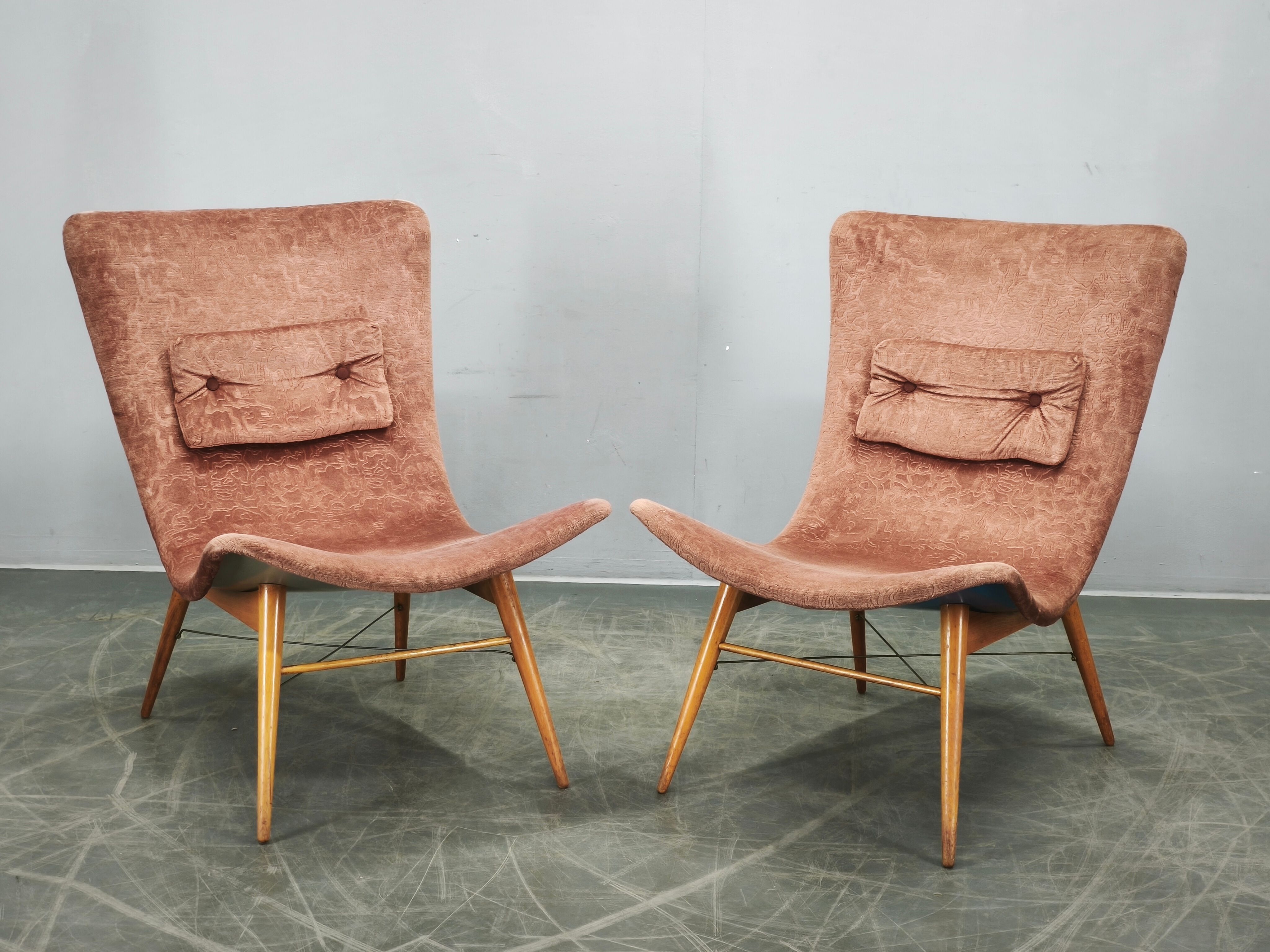 Pair of Miroslav Navrátil Shell Lounge Chairs, Czechoslovakia 1960s