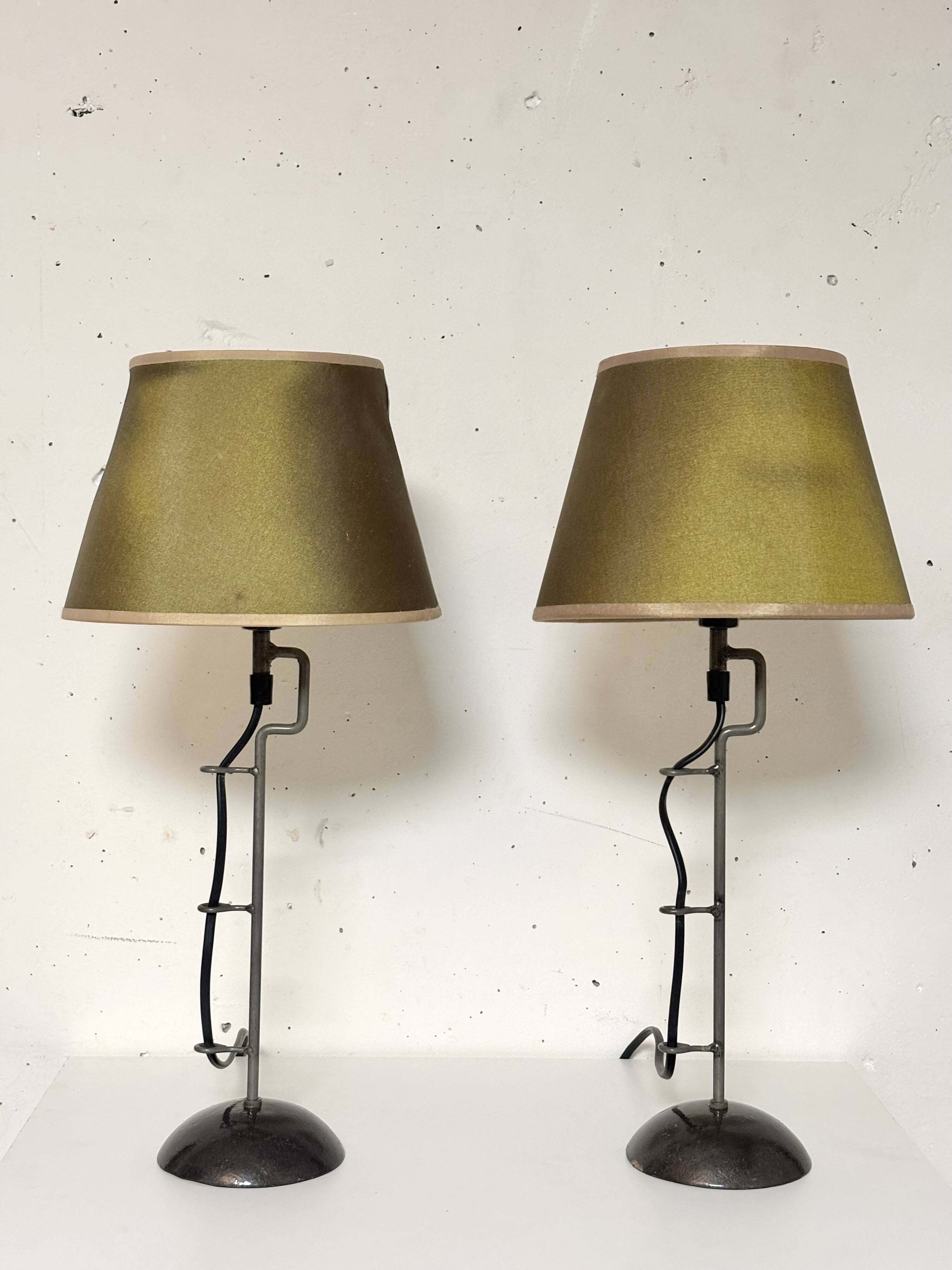 Paire de lampes en acier 1980