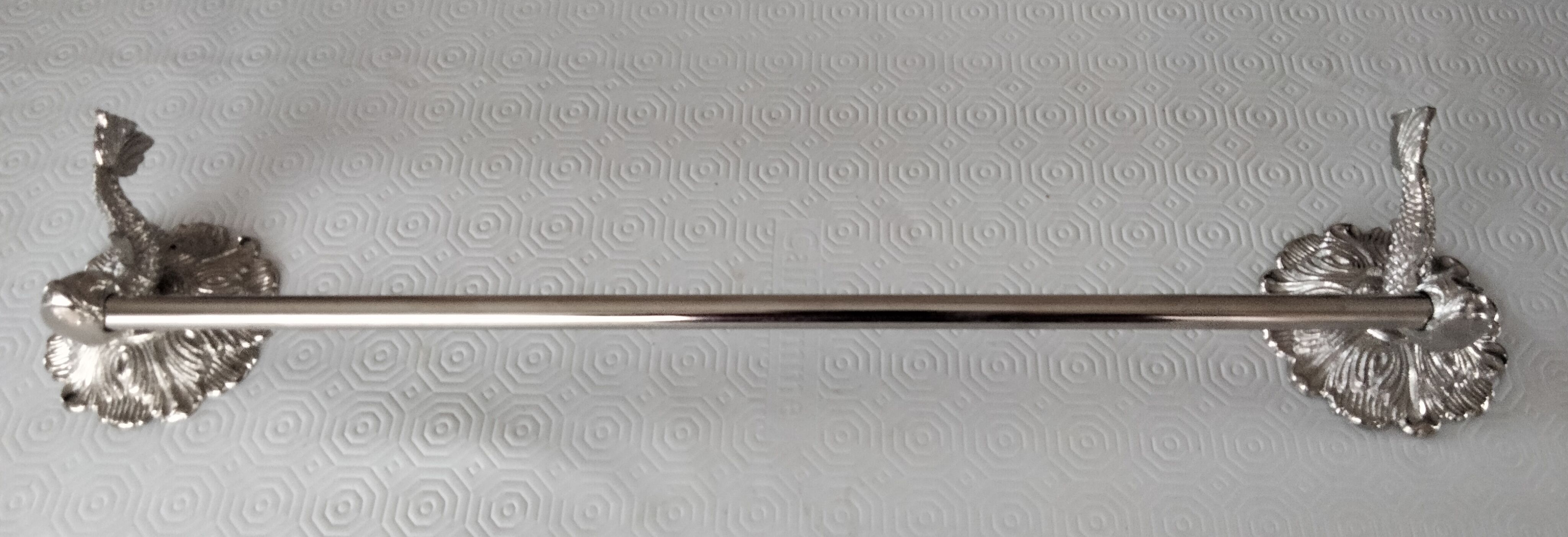 towel rack old fish head