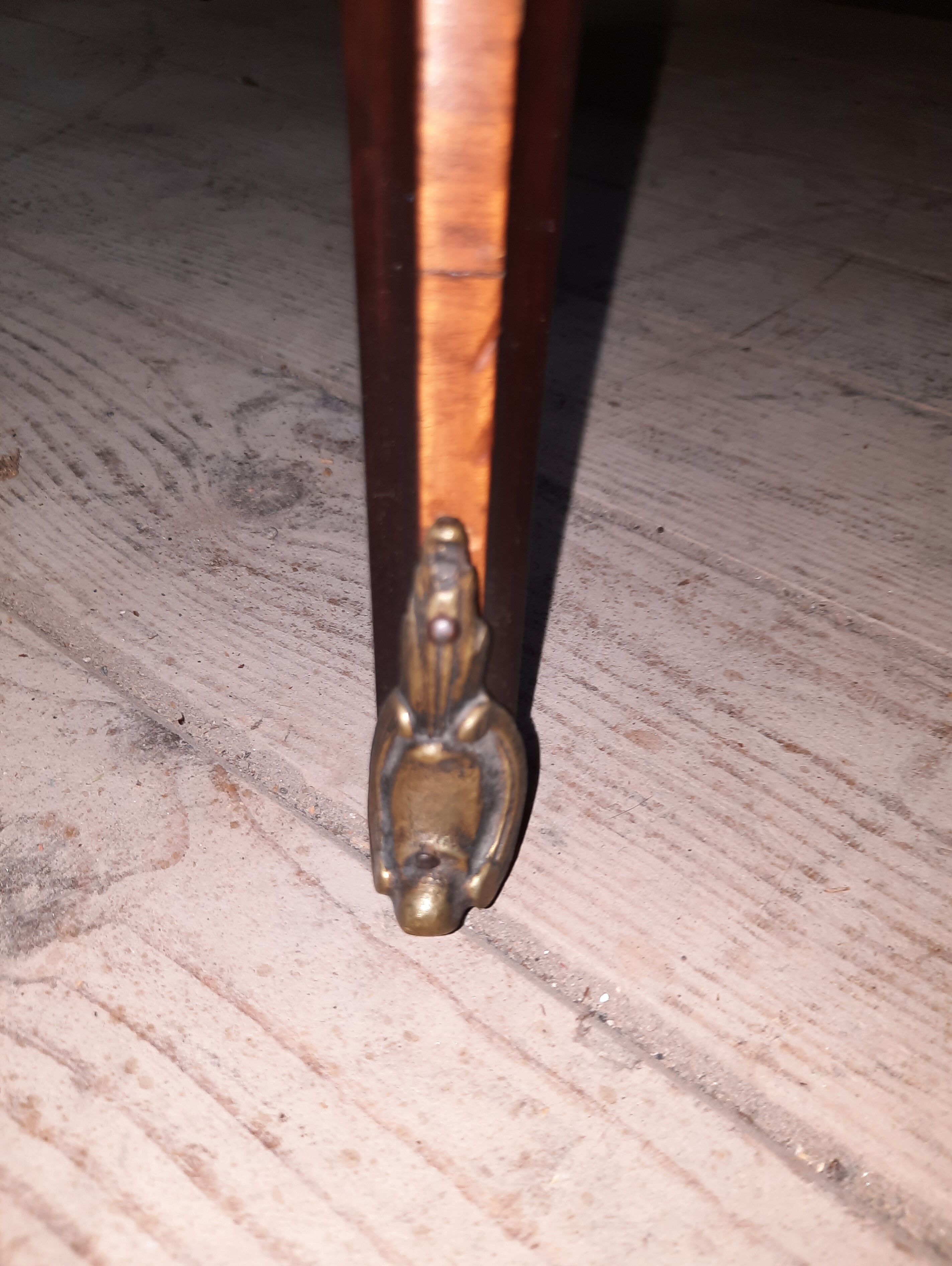 Coffee table in marquetry