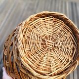 Round wicker basket