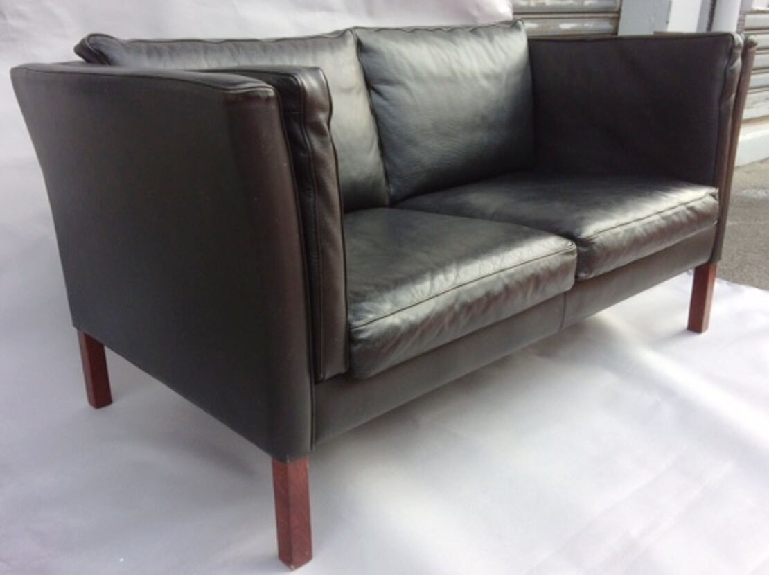 Scandinavian sofa in black leather, early 1970s