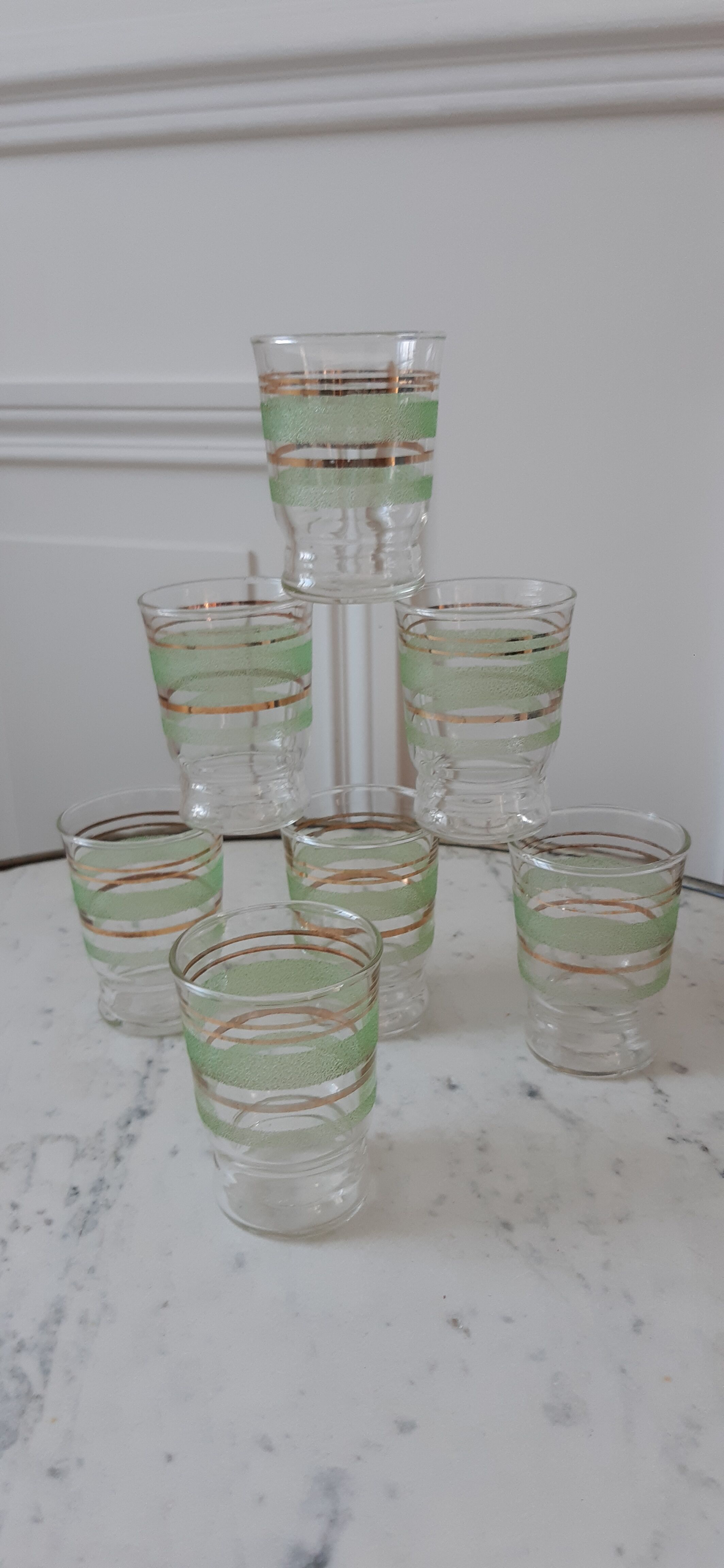 Set of 7 glasses light green granite years 50-60
