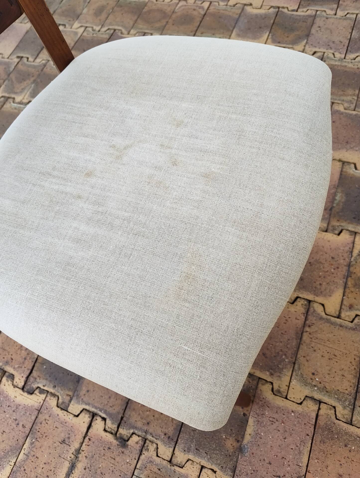 Lot of 4 chairs