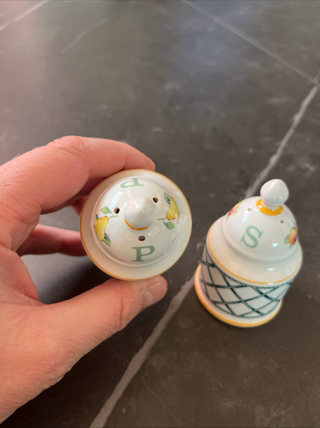 Villeroy and Boch ceramic salt and pepper set, Basket model