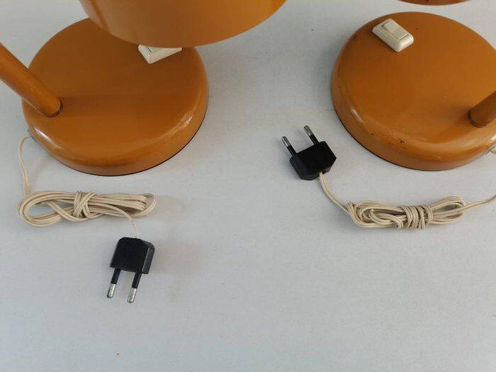 Pair of Italian desk lamps, 70s