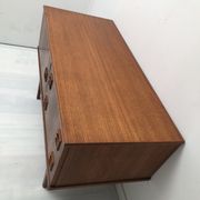 Scandinavian 60s row with spindle feet