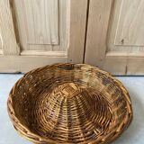 Round baker's basket