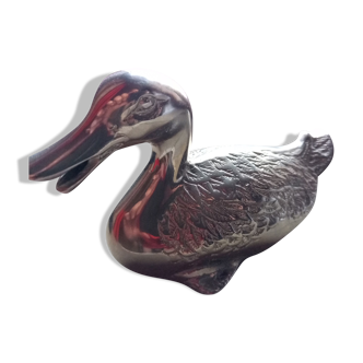 Duck in silver metal