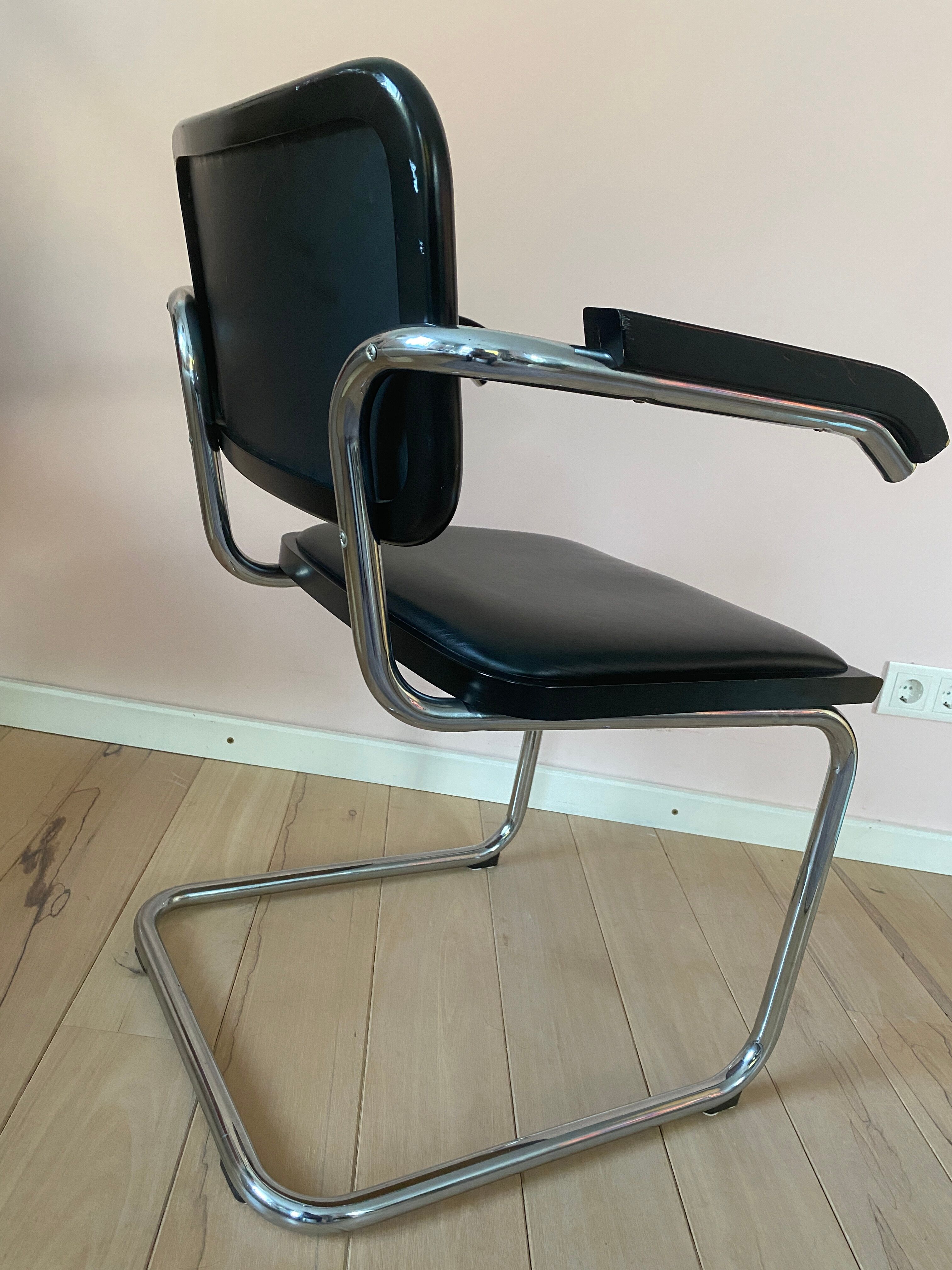 Ensemble de 2 chaises vintage design B32 Cesca Marcel Breuer
