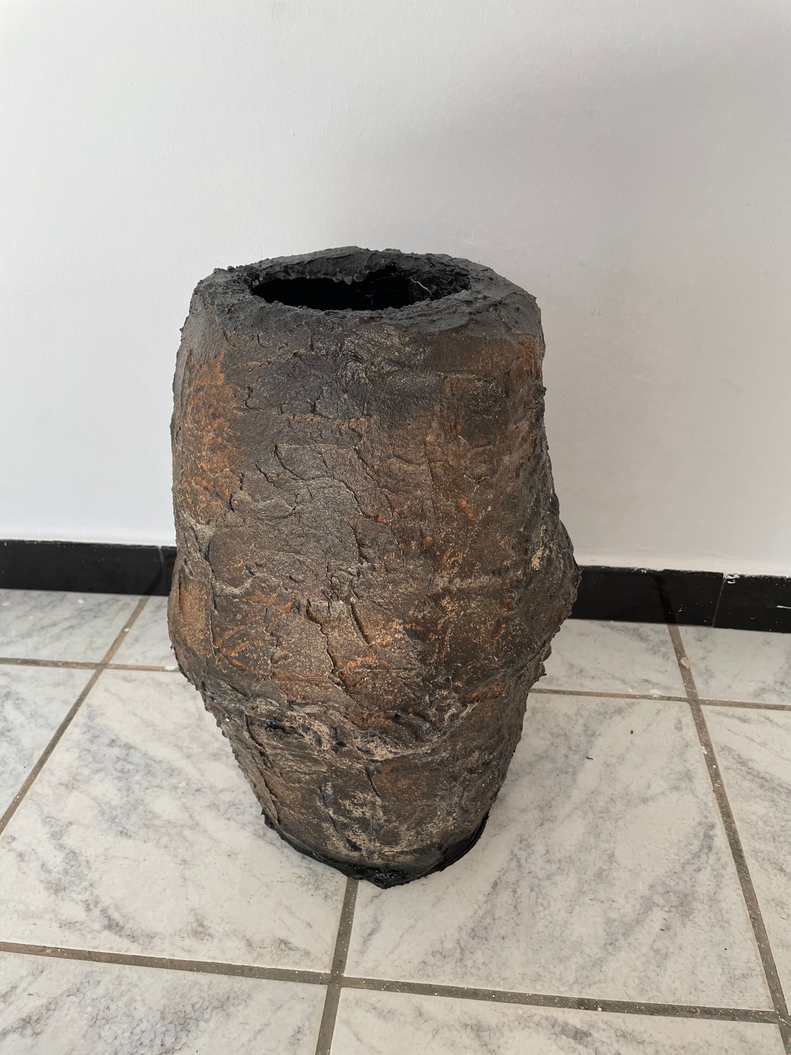 Pottery recycling material