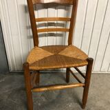 6 old straw chairs