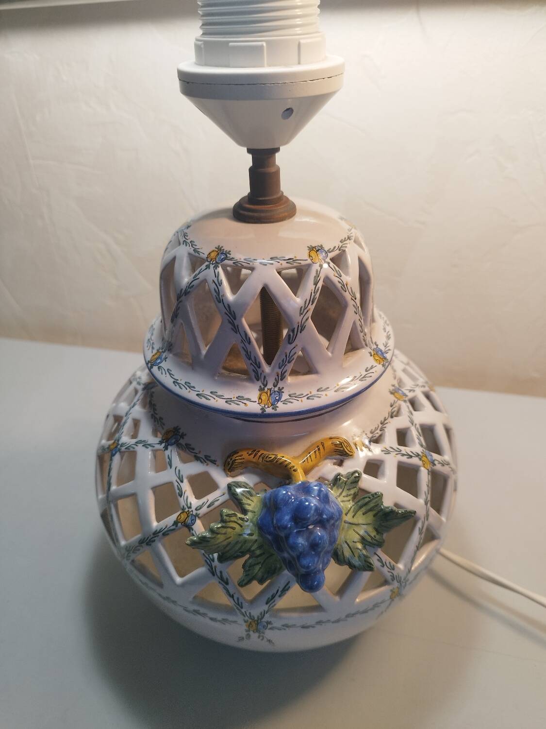 Lampshade with openwork from the Malicorne pottery.