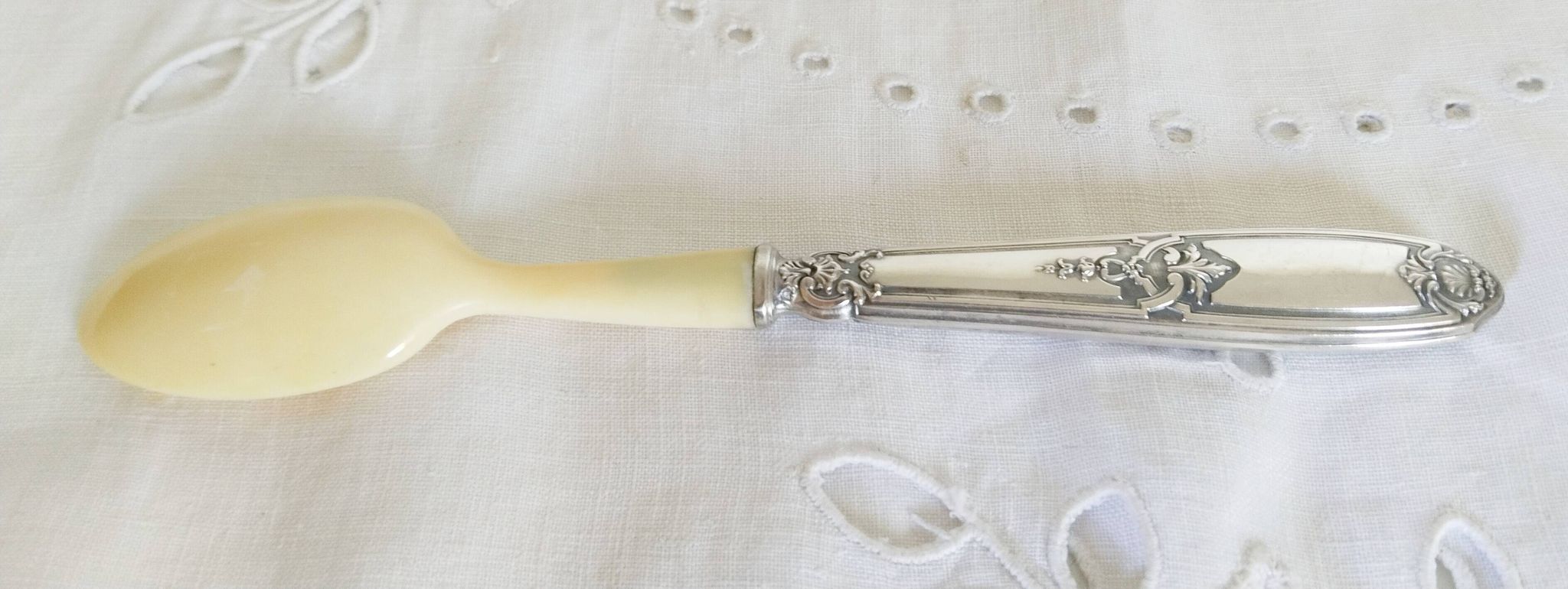 Silver and "horn" porridge spoon