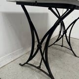 Garden table or veranda in cast iron from the 20th century.