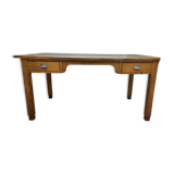 Old oak administrative office