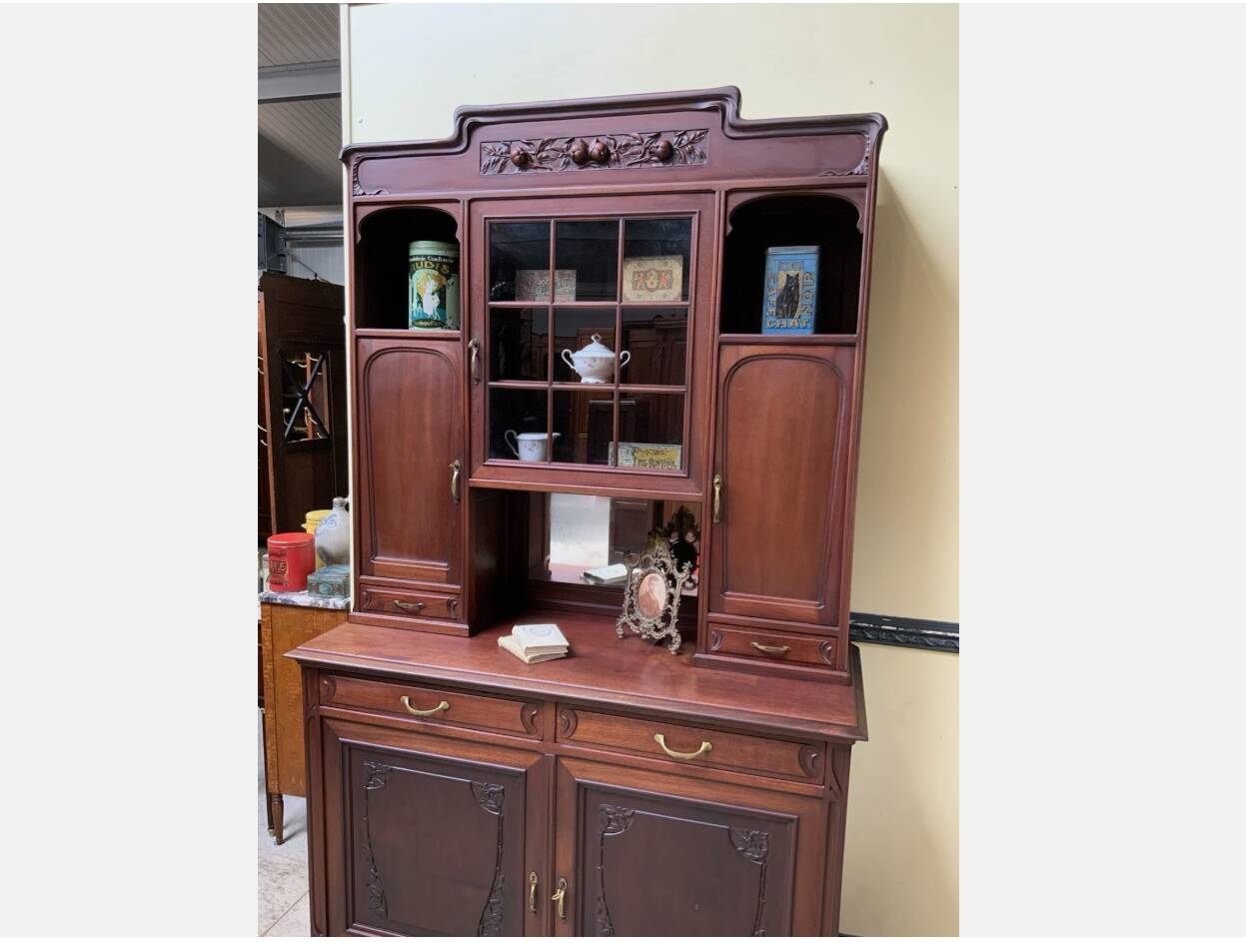 Antique dreamlike Jugendstil sideboard, Art Nouveau