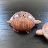 Turtle salt and pepper shakers